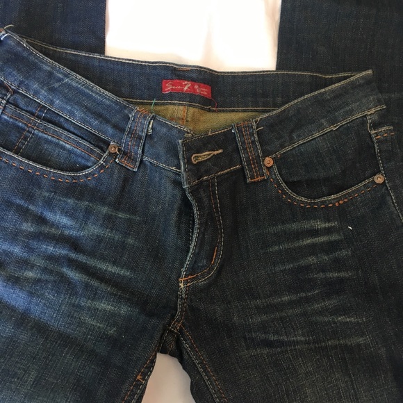 7 FMK Jeans. Straight, 28x31. - Picture 3 of 4